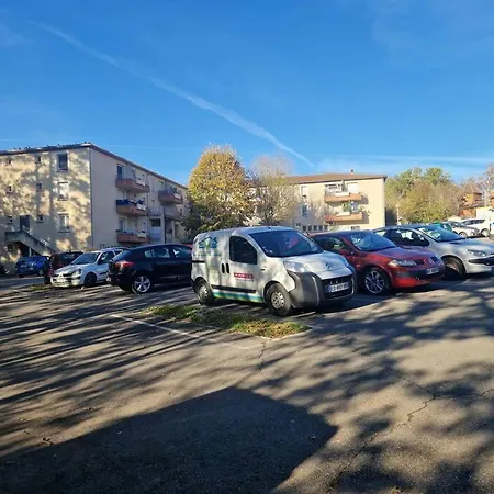 T2 Avec Clim Parking Prive Wifi Tout Equipe *