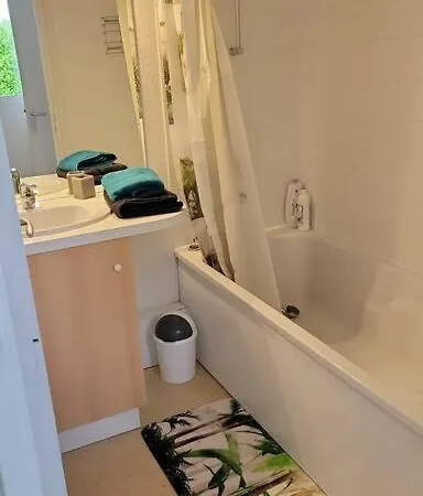 Beau T2 Proche De Toulouse 로피아크돌루잔